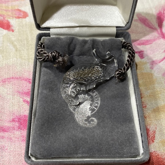 Waterford pin - Picture 2 of 4